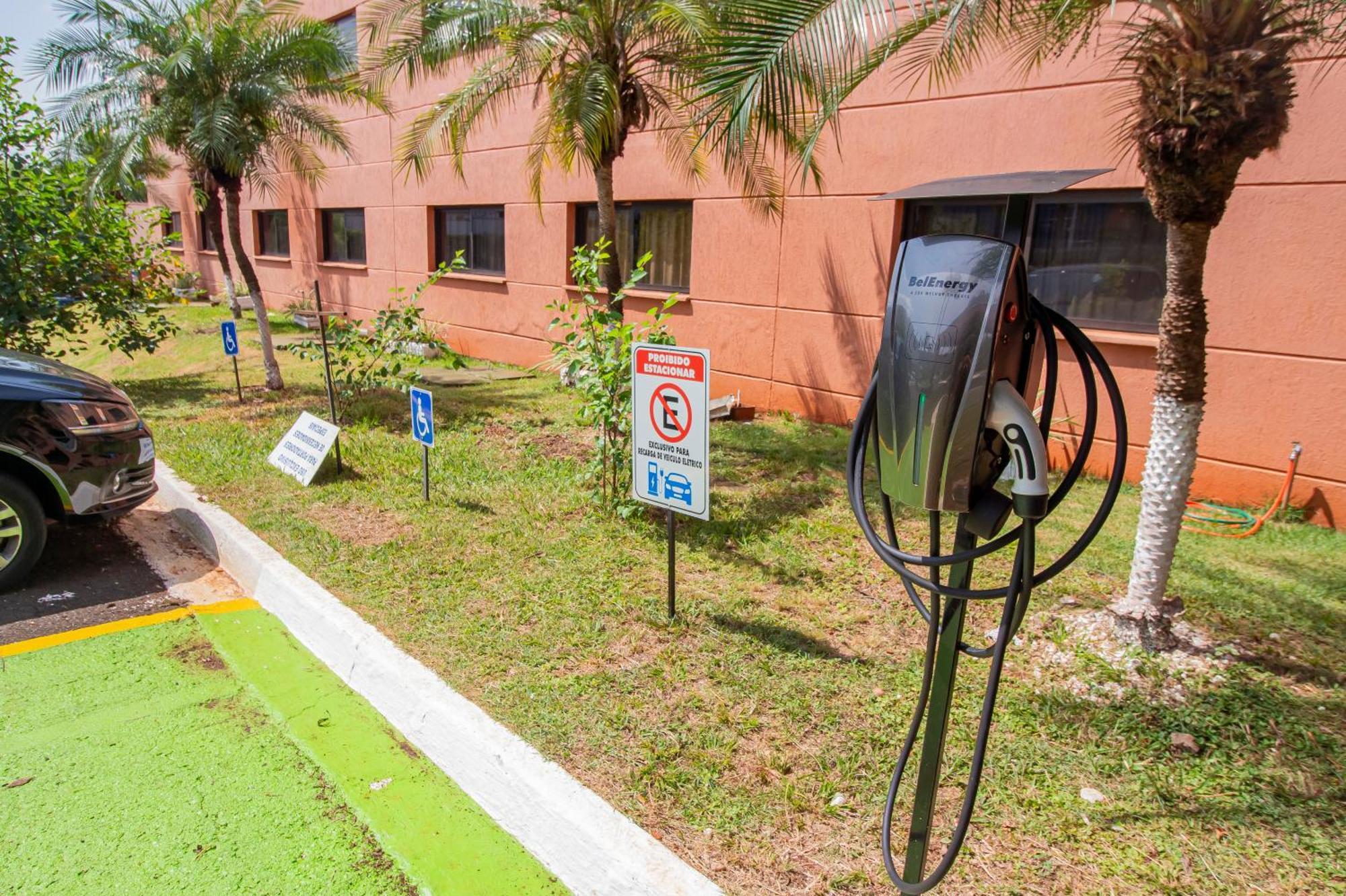 Hotel Golden Park Ribeirao Preto By Nacional Inn Exterior photo