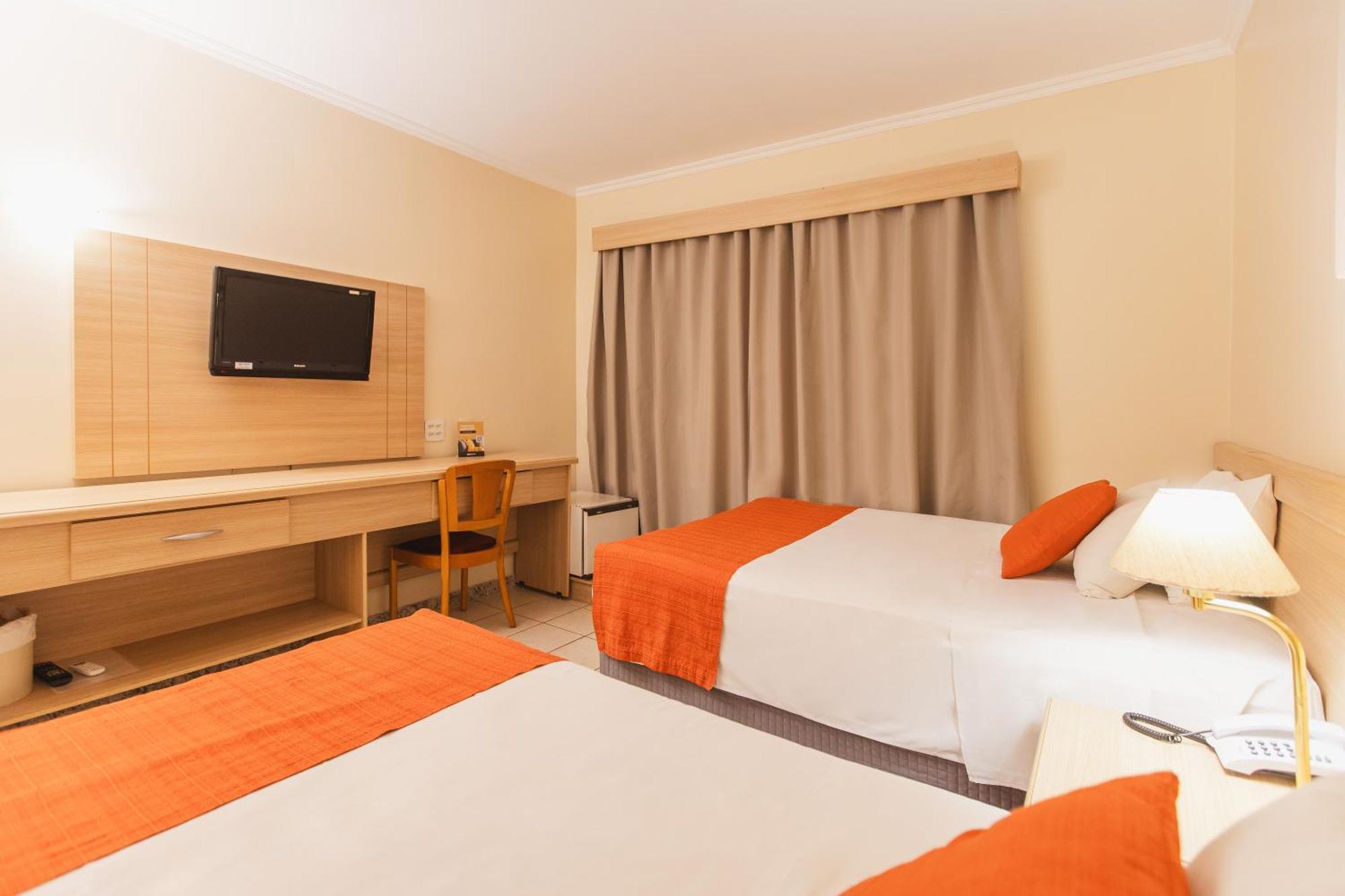 Hotel Golden Park Ribeirao Preto By Nacional Inn Exterior photo
